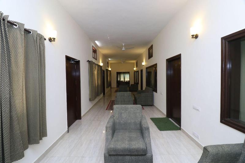 Corbett Comfort Lodge image