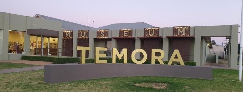 Temora Motel
