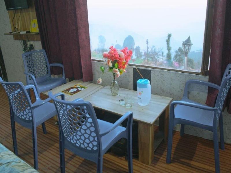 Life Resorts image
