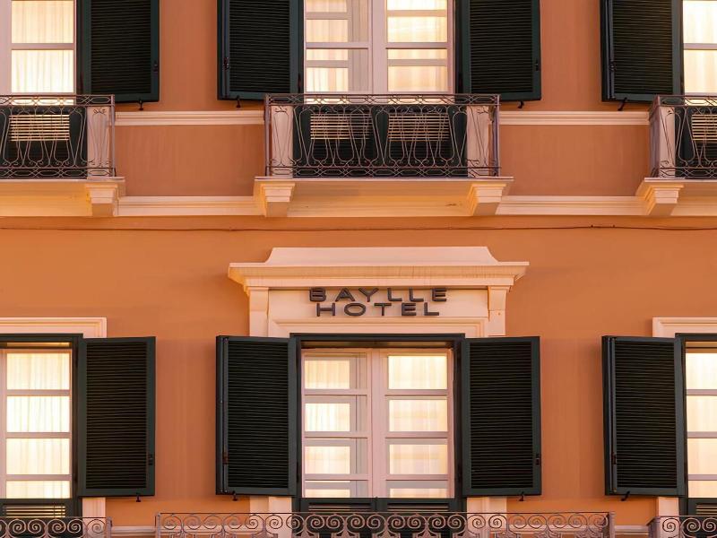 Hotel Baylle image