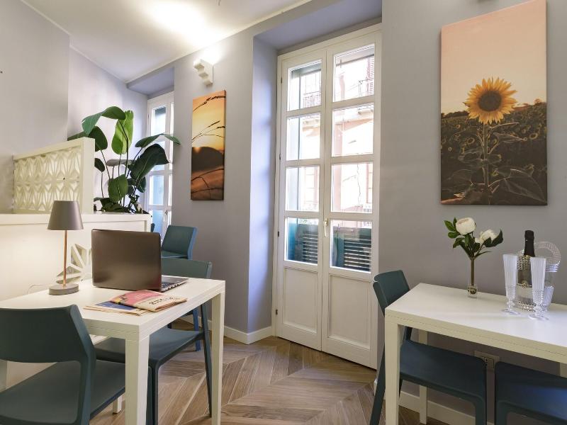 Hotel Baylle image