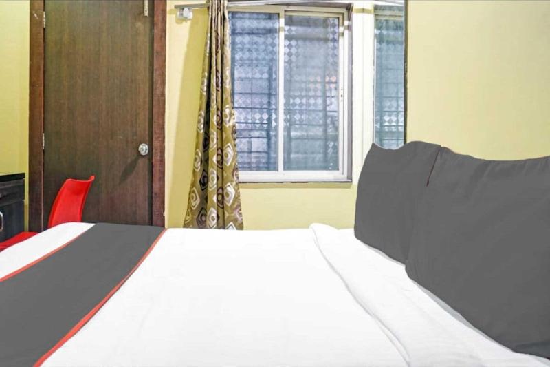 Hotel Carnival image