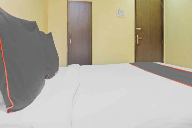 Hotel Carnival image
