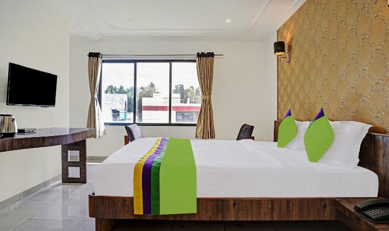 Treebo Varsha Palace image