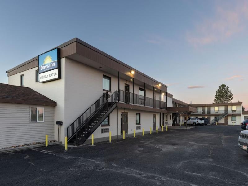 Days Inn by Wyndham Wheatland image