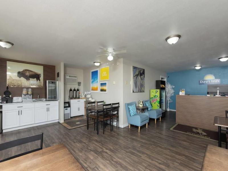 Days Inn by Wyndham Wheatland image