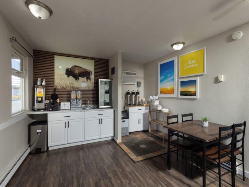 Days Inn by Wyndham Wheatland image