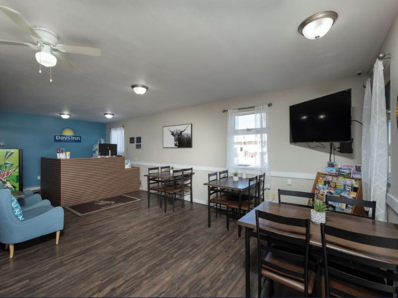 Days Inn by Wyndham Wheatland image