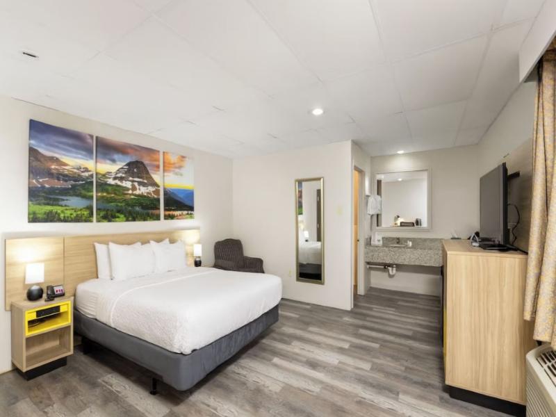Days Inn by Wyndham Wheatland image