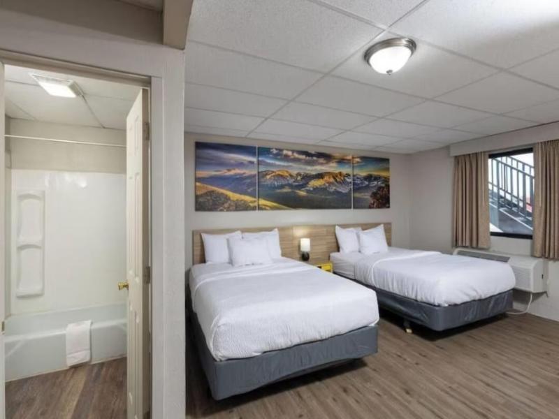 Days Inn by Wyndham Wheatland image