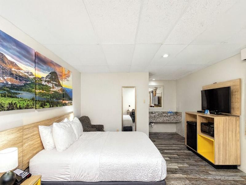 Days Inn by Wyndham Wheatland image