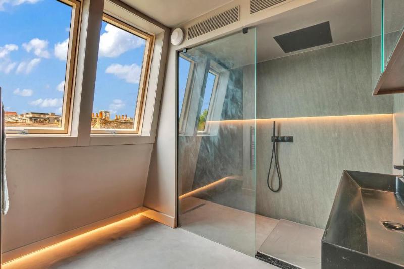 Kings House - Image 8