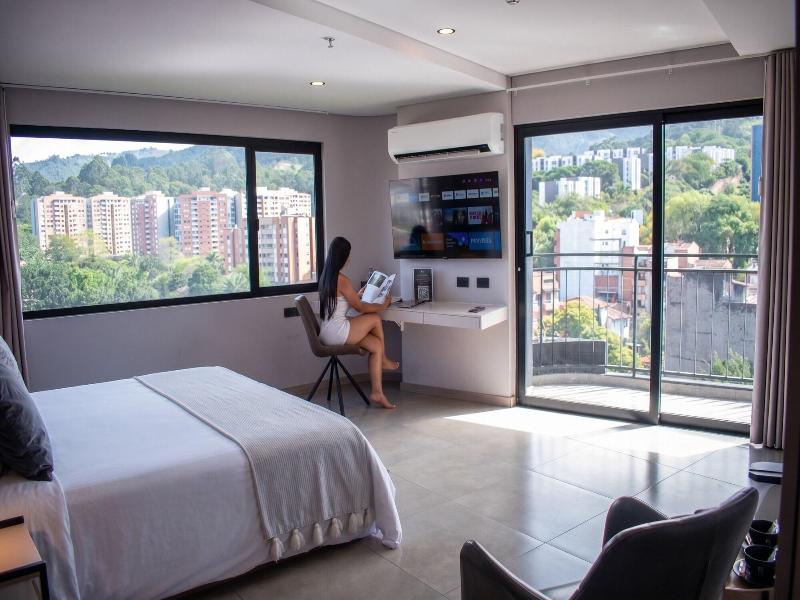 Hotel Living 35 Suites image