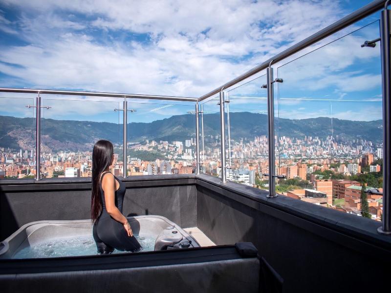 Hotel Living 35 Suites image