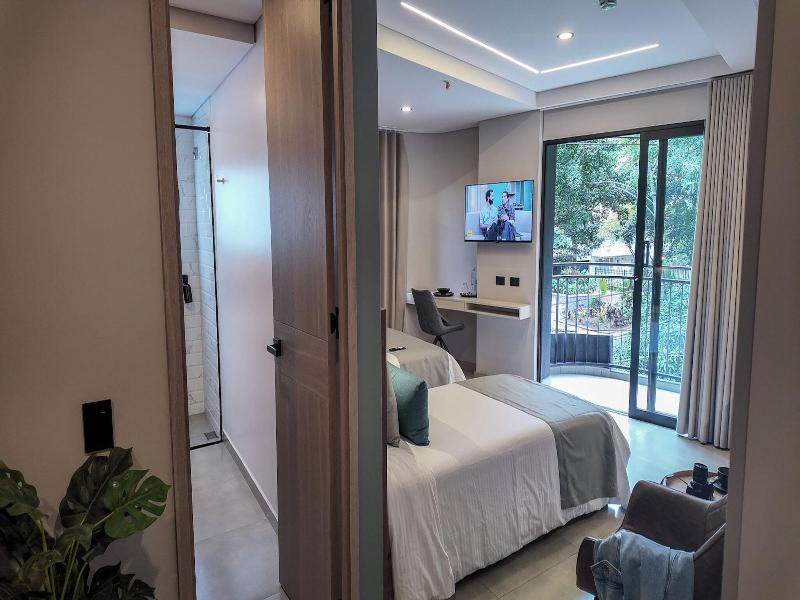 Hotel Living 35 Suites image