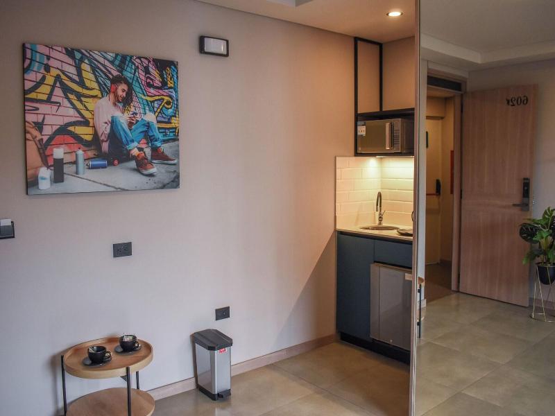 Hotel Living 35 Suites image