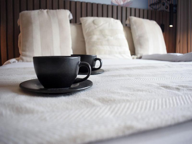 Hotel Living 35 Suites image