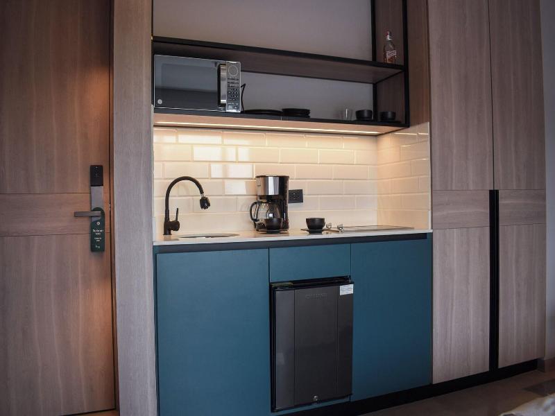 Hotel Living 35 Suites image