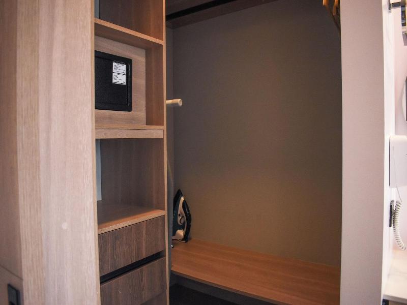 Hotel Living 35 Suites image
