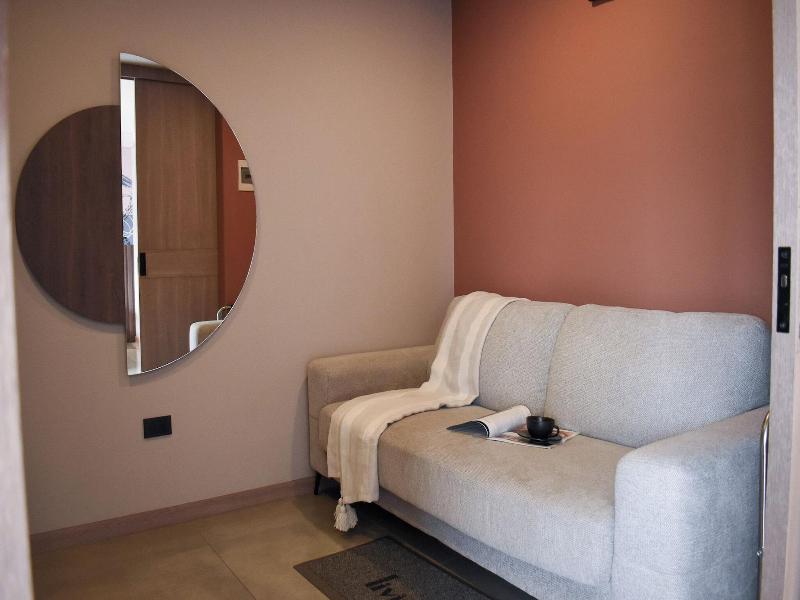 Hotel Living 35 Suites image