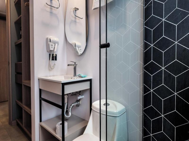 Hotel Living 35 Suites image