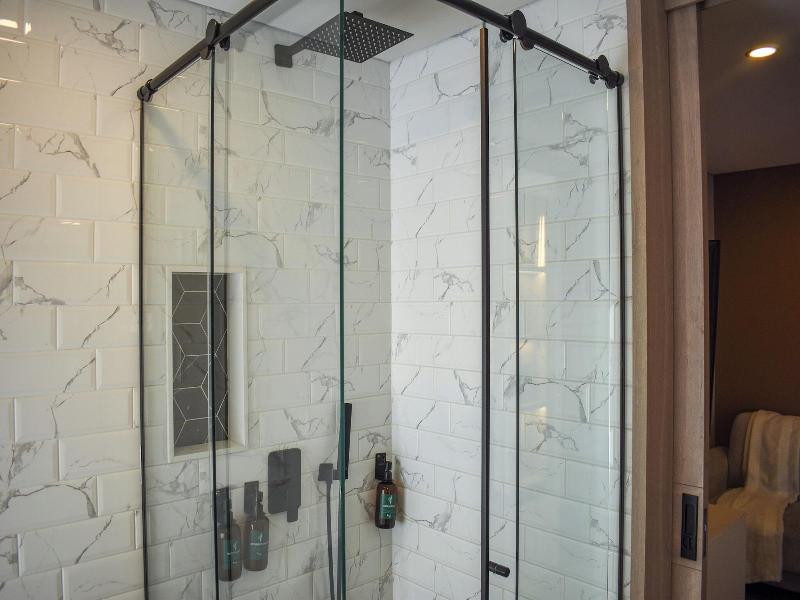 Hotel Living 35 Suites image