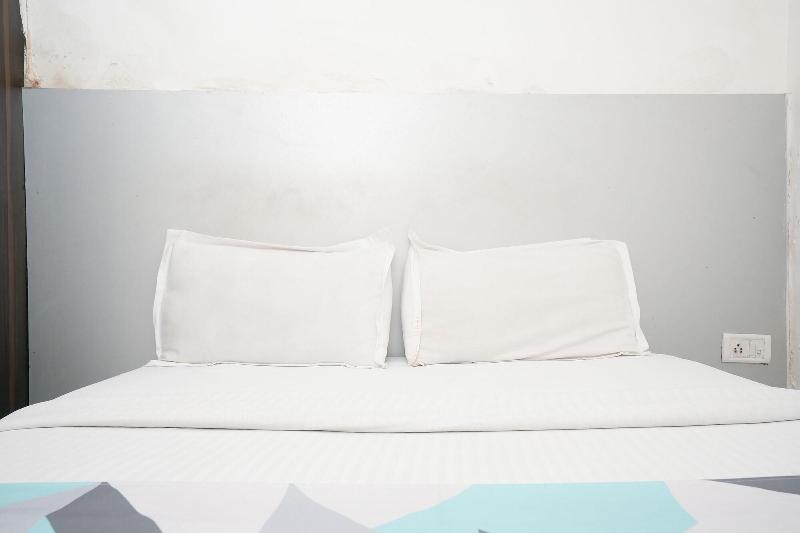 Hotel Mahi image