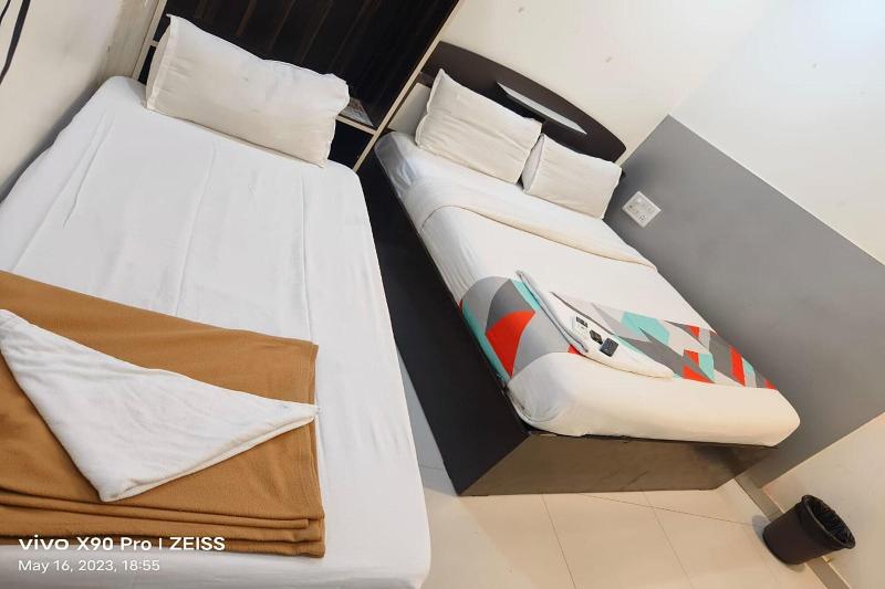 Hotel Mahi image