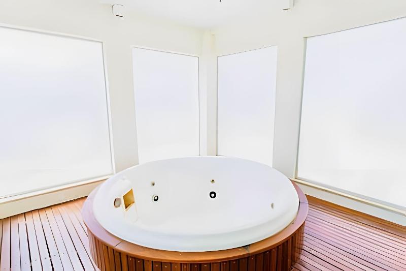 Hotel Saint Moritz - Ozped Flats image