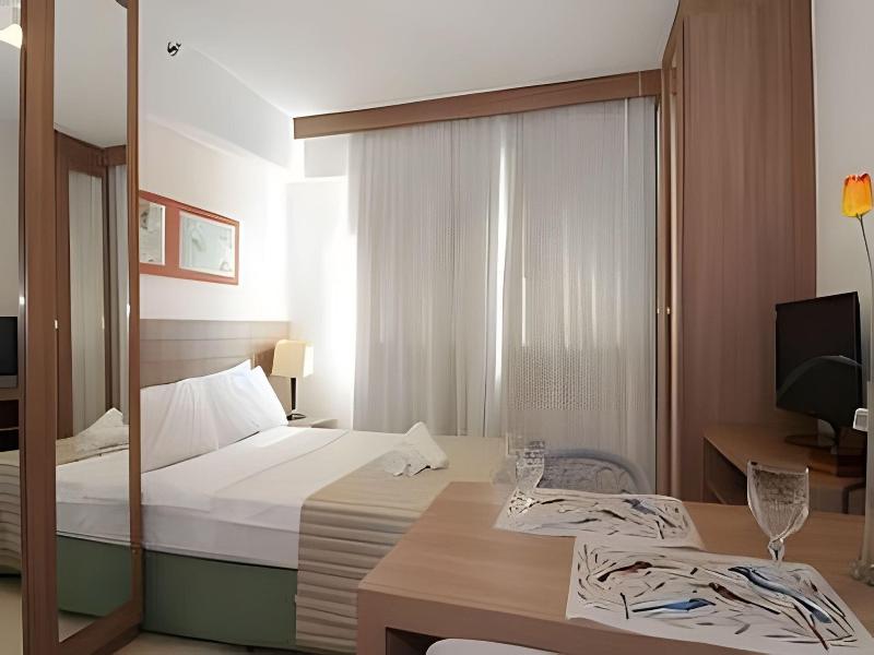 Hotel Saint Moritz - Ozped Flats image