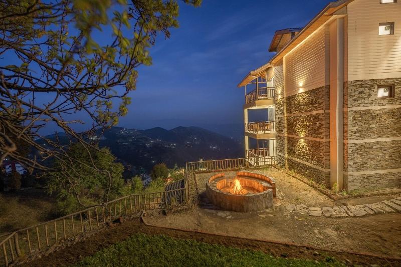 Hotel Wood Winds - A Best Valley View Hotel image
