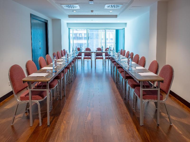 Cenica Porto Hotel, Curio Collection By Hilton image