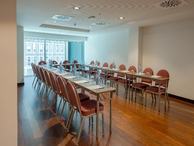 Cenica Porto Hotel, Curio Collection By Hilton image