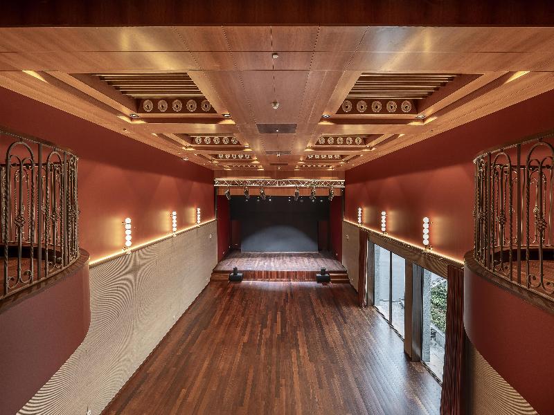 Cenica Porto Hotel, Curio Collection By Hilton image