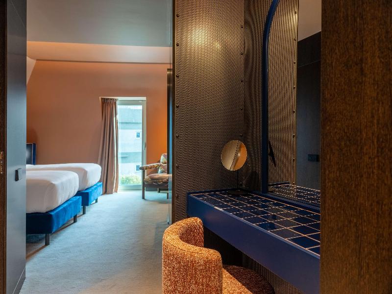 Cenica Porto Hotel, Curio Collection By Hilton image