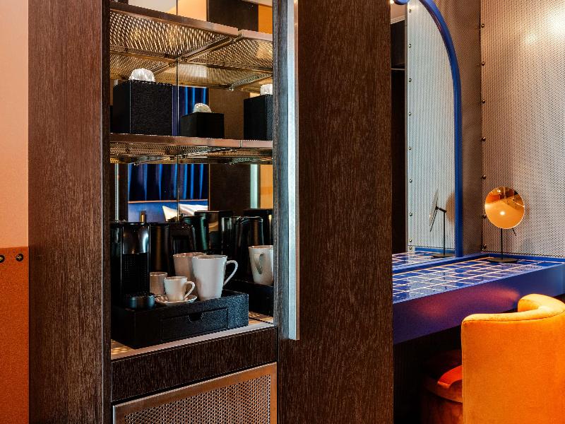 Cenica Porto Hotel, Curio Collection By Hilton image