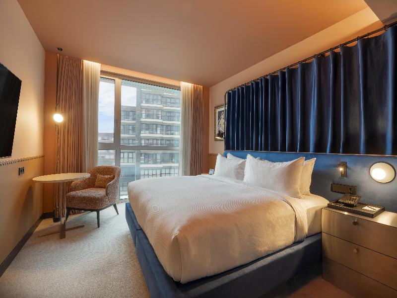 Cenica Porto Hotel, Curio Collection By Hilton image