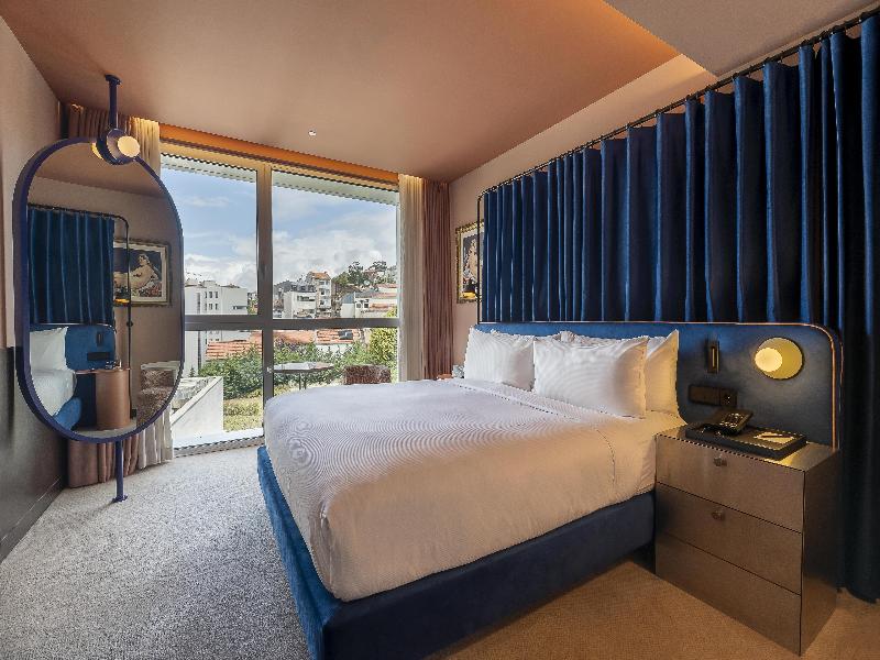 Cenica Porto Hotel, Curio Collection By Hilton image
