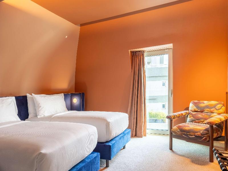 Cenica Porto Hotel, Curio Collection By Hilton image