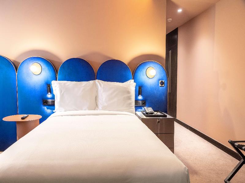 Cenica Porto Hotel, Curio Collection By Hilton image