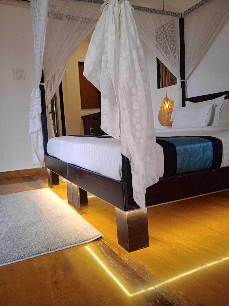 Verandah Goa image