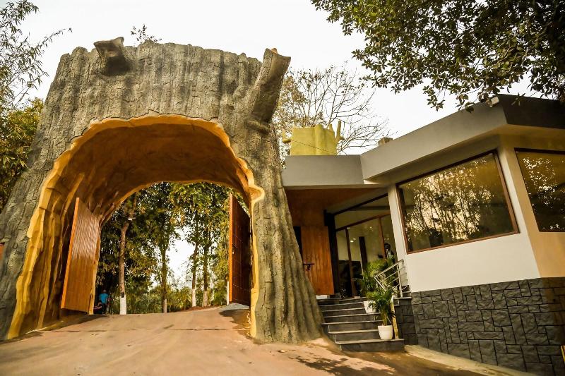 Aranya The Merian Resort image
