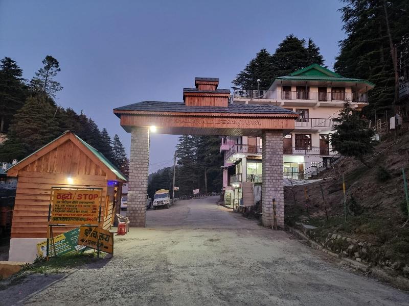 Smart Hill Kalatop — exterior view