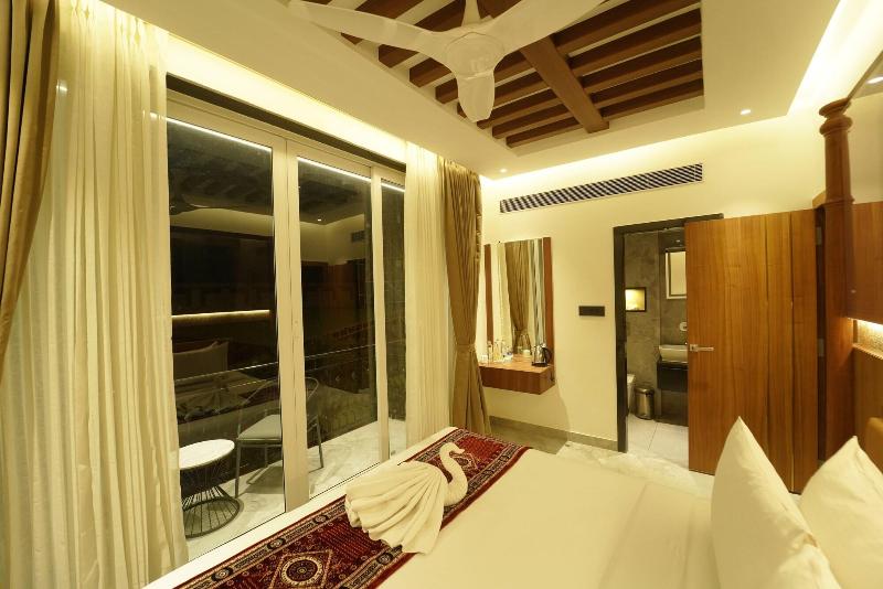 Yuvraj Le Royale image