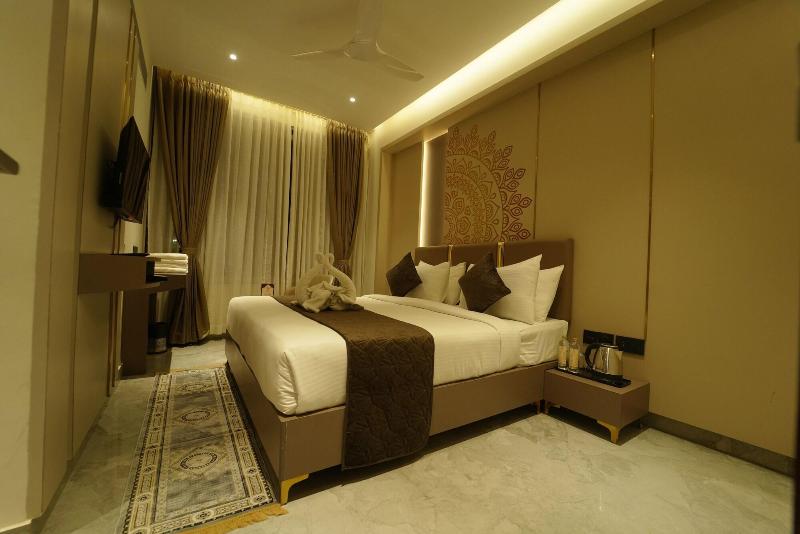 Yuvraj Le Royale image