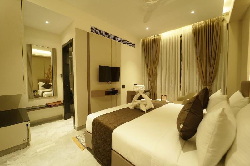 Yuvraj Le Royale image