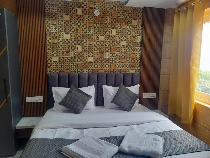 Hotel Asha Delight image