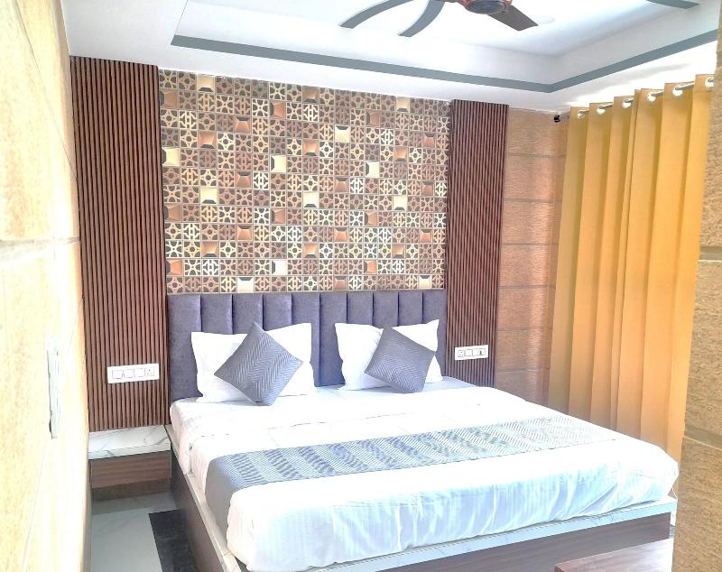 Hotel Asha Delight image