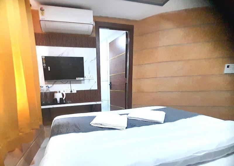 Hotel Asha Delight image