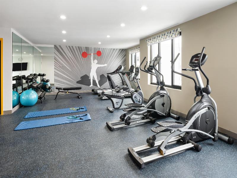 Glo Best Western Bronx NYC image